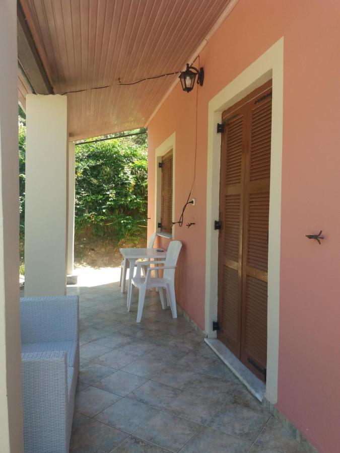 Theos Apartments Agios Stefanos Avliotes  Eksteriør bilde
