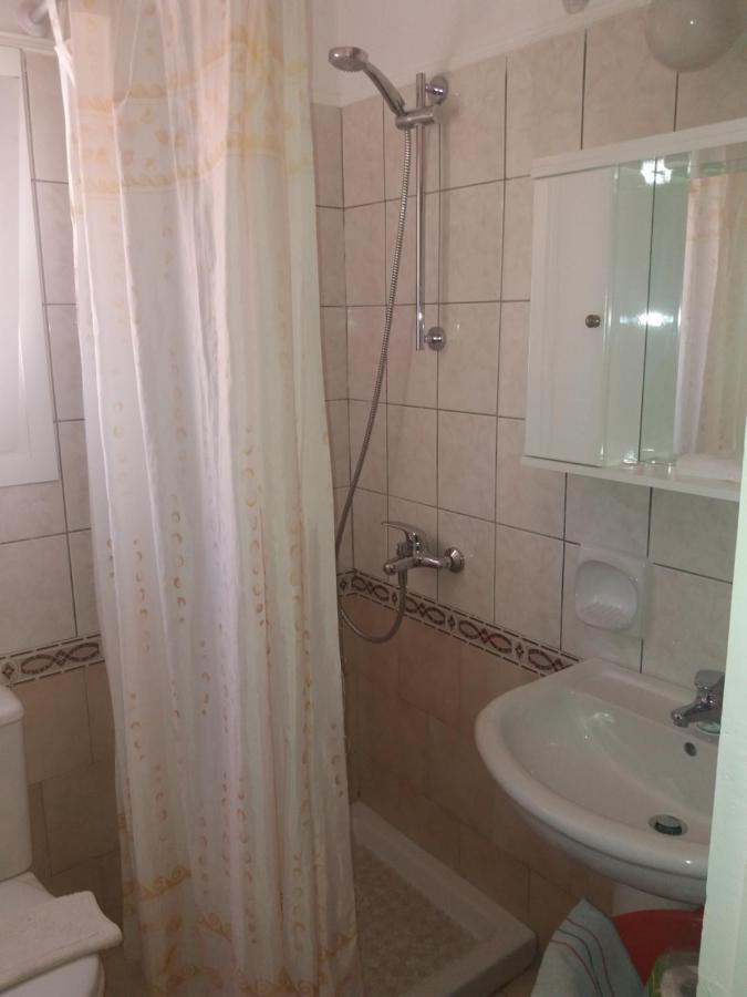 Theos Apartments Agios Stefanos Avliotes  Eksteriør bilde