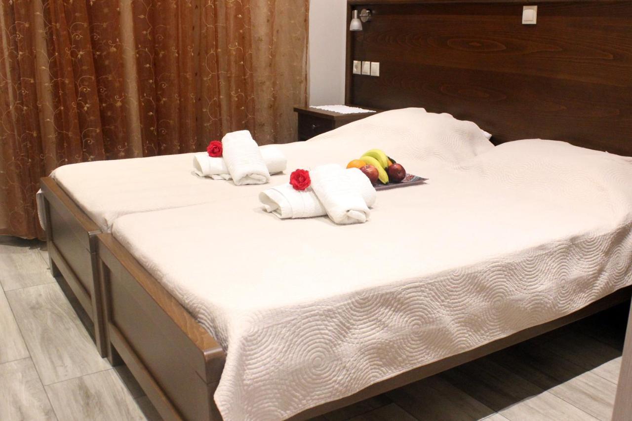 Theos Apartments Agios Stefanos Avliotes  Eksteriør bilde