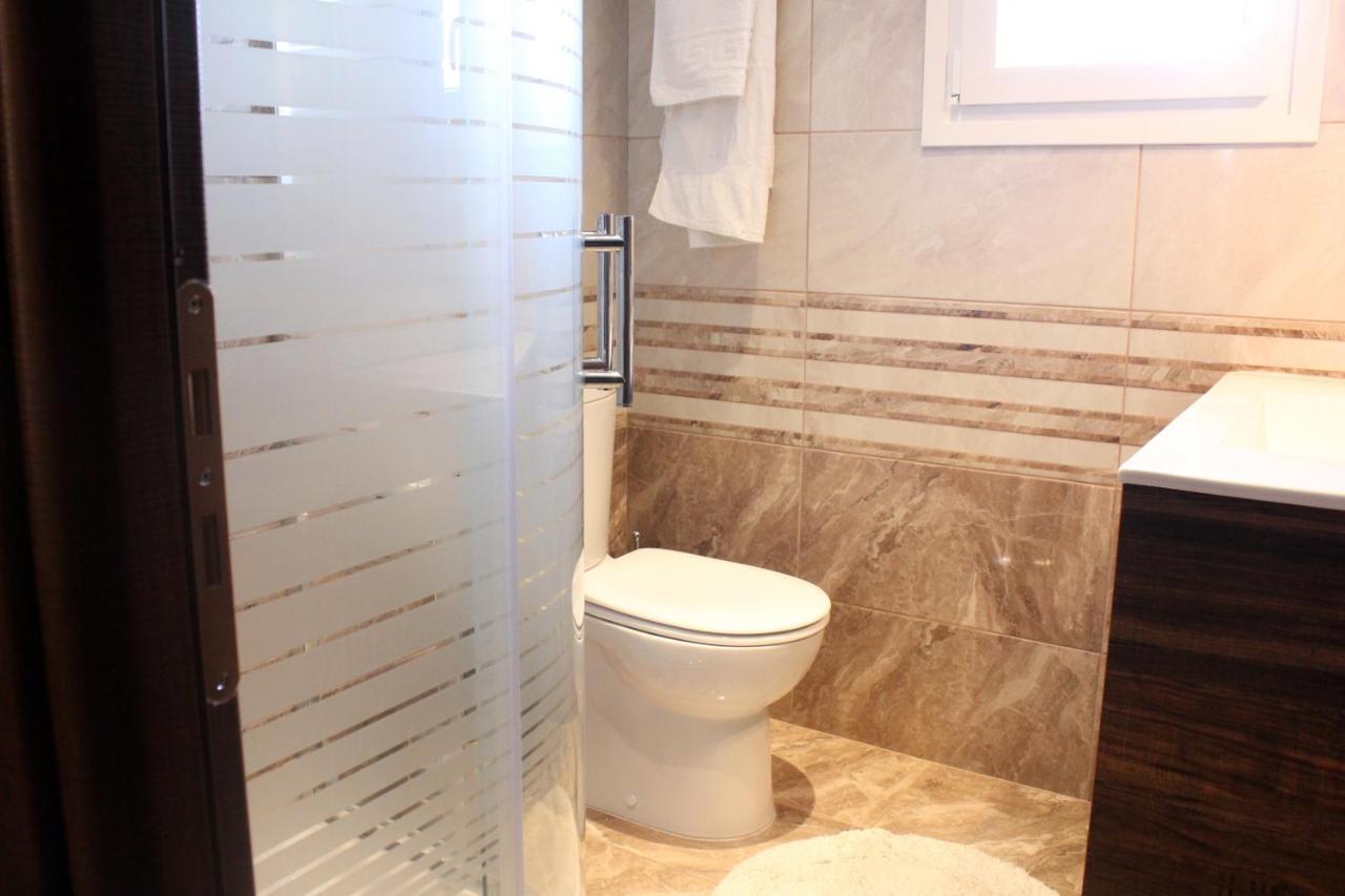 Theos Apartments Agios Stefanos Avliotes  Eksteriør bilde