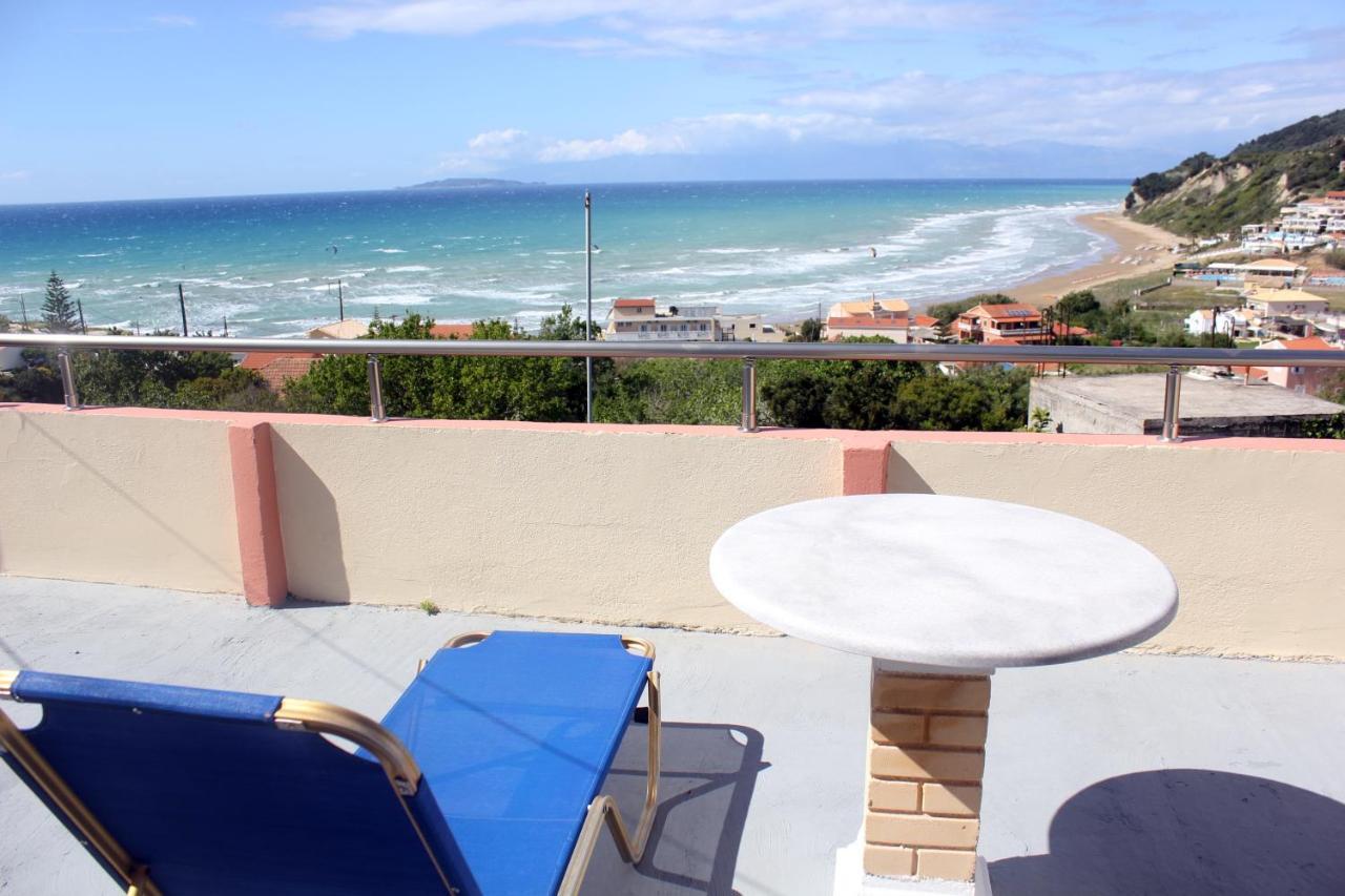 Theos Apartments Agios Stefanos Avliotes  Eksteriør bilde