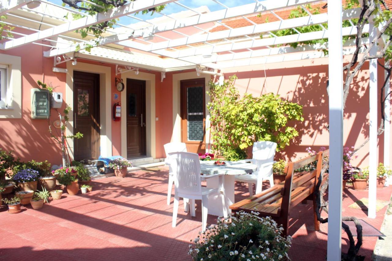Theos Apartments Agios Stefanos Avliotes  Eksteriør bilde